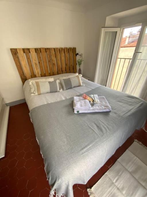 Appartement Typique Nicois En Plein Centre Ville Nice Bagian luar foto