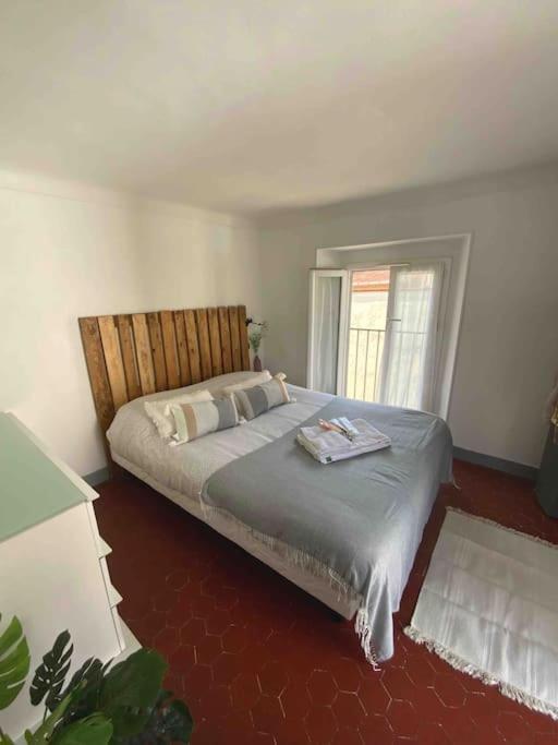 Appartement Typique Nicois En Plein Centre Ville Nice Bagian luar foto